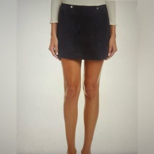 Theory woman’s Marta Wilmore suede mini skirt, deep navy blue
